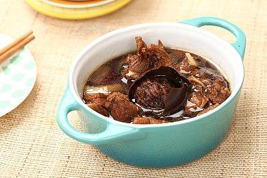 蛇年那就养个蛇吧！《另一个肉鸽农场》试玩版已加入简体中文